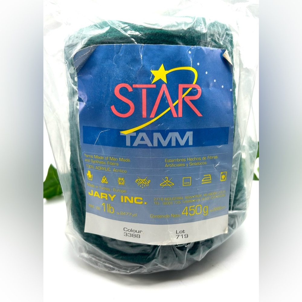 Star Tamm Cone Green Knitting Yarn Machine or Hand NIB 1 Lb 2477 yards